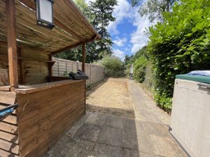 Photo 7- click for photo gallery